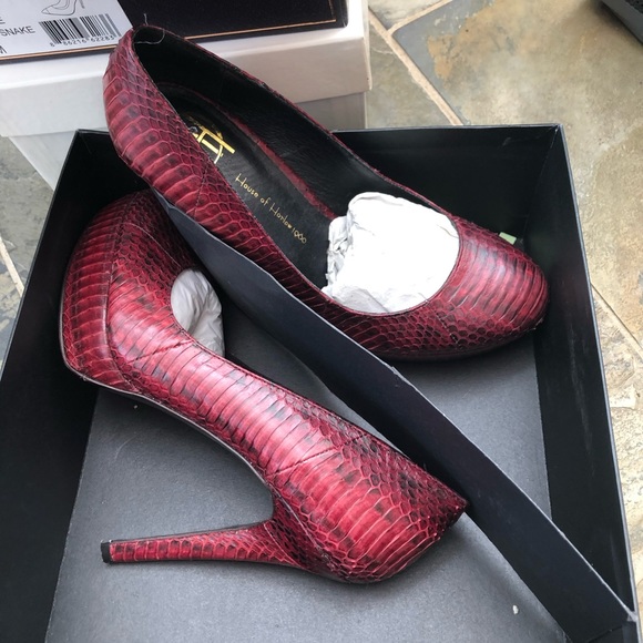 Absolutely stunning from House of Harlow - Picture 3 of 5